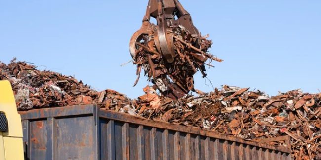 Bursa ve İlçelerinde Hurda Metal Alım Satımı: Güvenilir ve Profesyonel Hizmetin Adresi